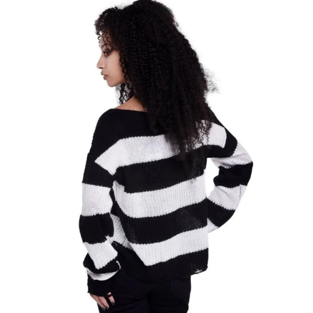 🆕️🆑️ Killstar Casey Knit Sweater | Black / White Stripes Unisex Distressed - Picture 5 of 7